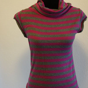 Gap striped cowl neck shirt M